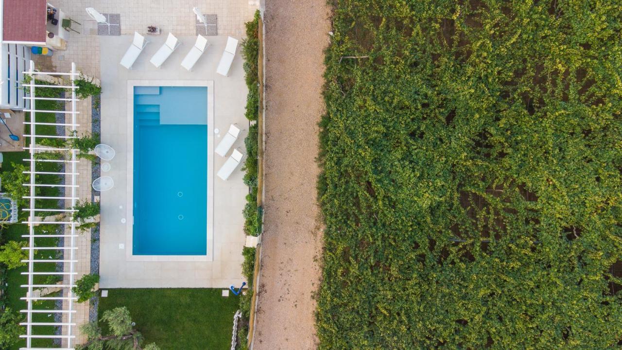 Masseria Ella Пульсано Екстер'єр фото