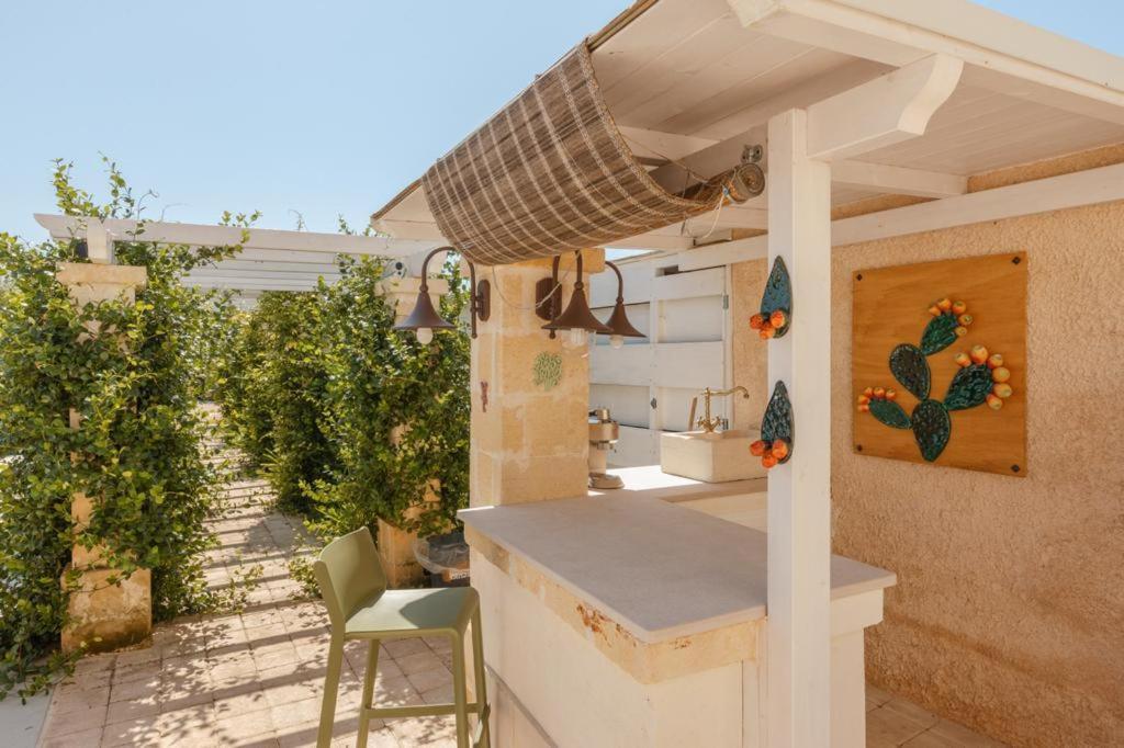 Masseria Ella Пульсано Екстер'єр фото